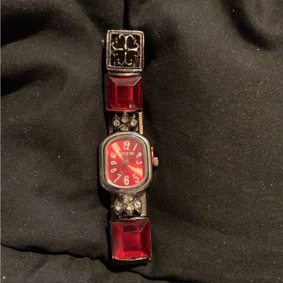 ONE OF A KIND: Black and Pink Beaded Stretch Watch - Picture 15 of 16